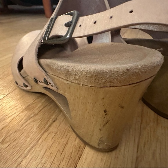 Dansko Women’s Thea Studded Dandal Size 36/5 - Picture 10 of 12